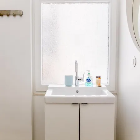 Apartamento Plum Guide - Woodpecker & Butterfly *